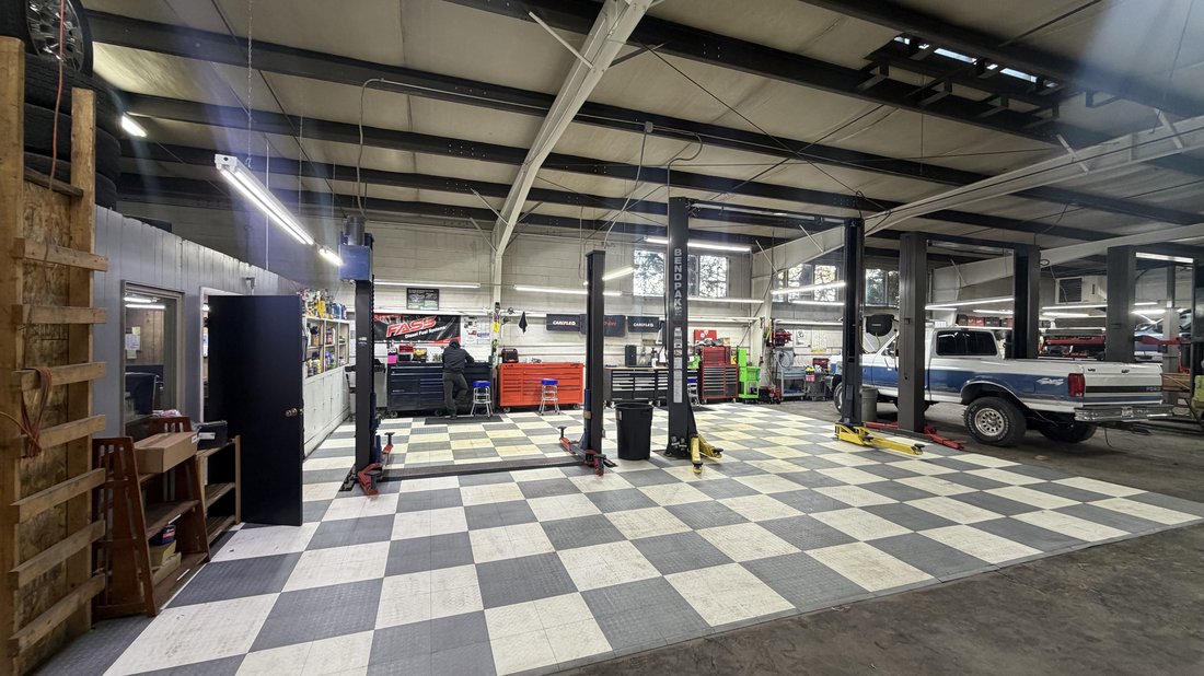 Wide view of the High Desert Auto & Repair shop bays